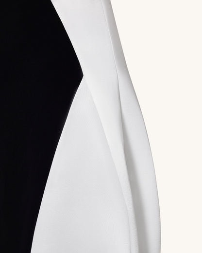 Monochrome Paneled Structured Pannier Maxi Skirt - Black