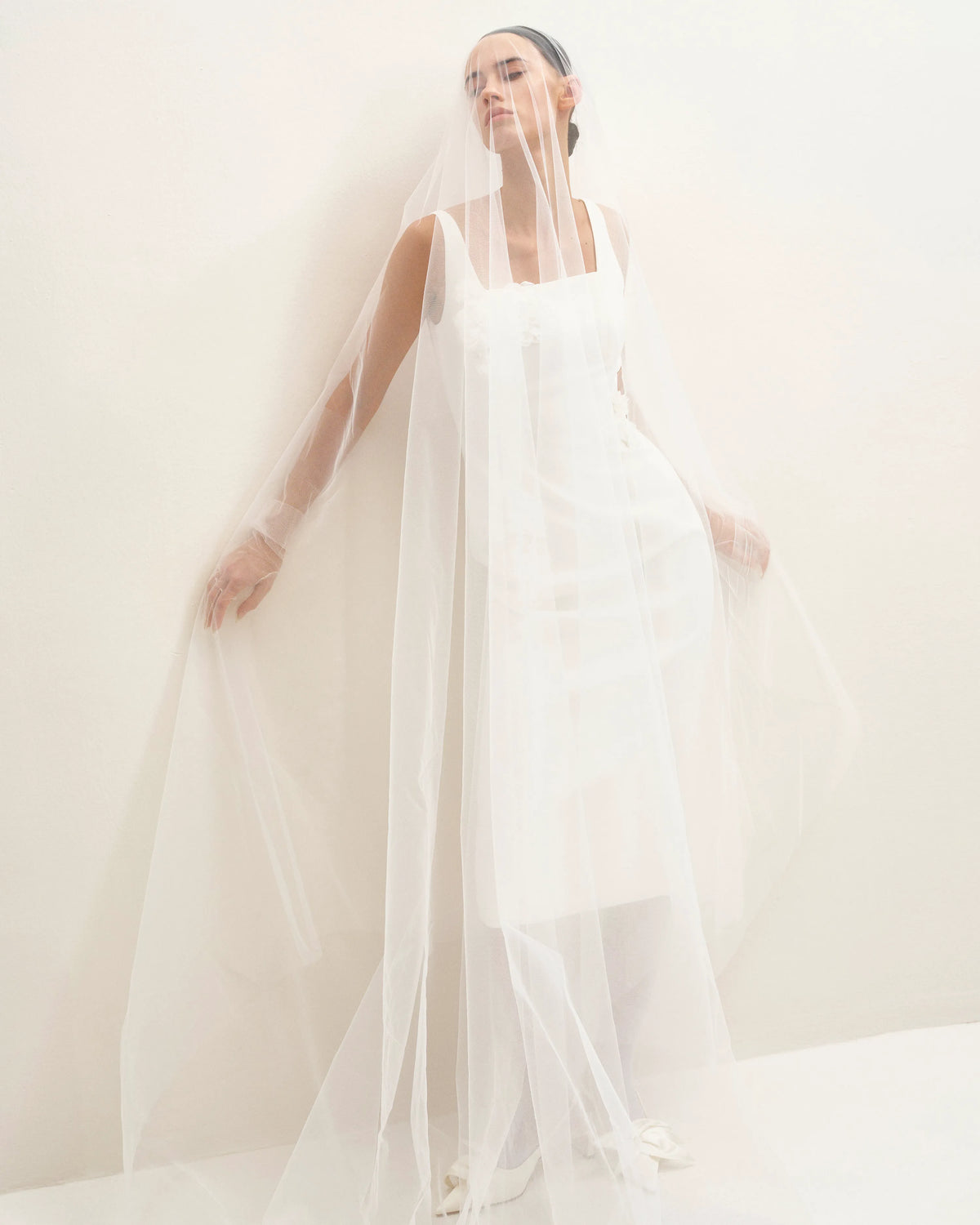 Garden Grace Sheath Dress - White